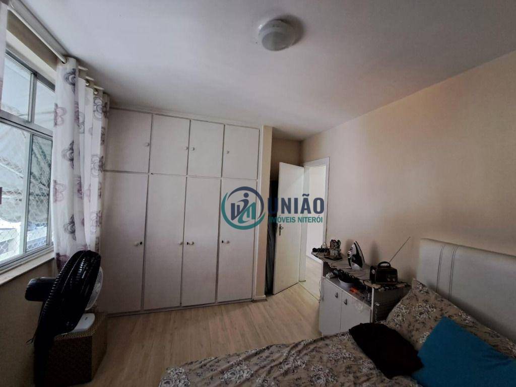 Apartamento à venda com 2 quartos, 90m² - Foto 17