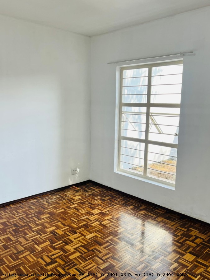 Casa para alugar com 3 quartos, 200m² - Foto 4