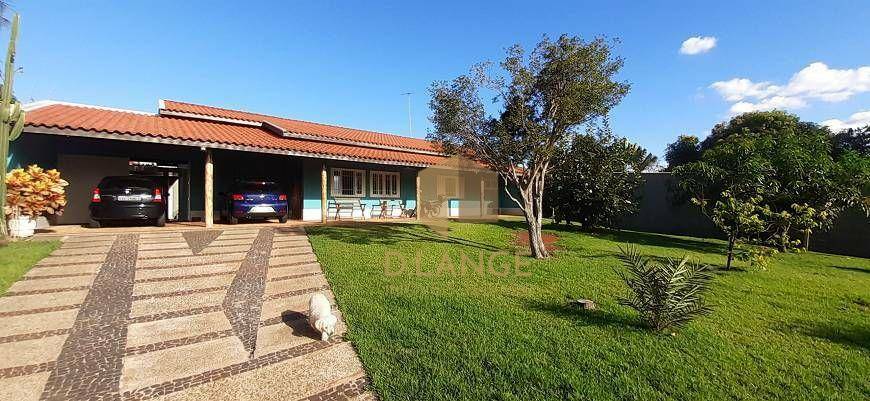 Casa à venda com 3 quartos, 310m² - Foto 1