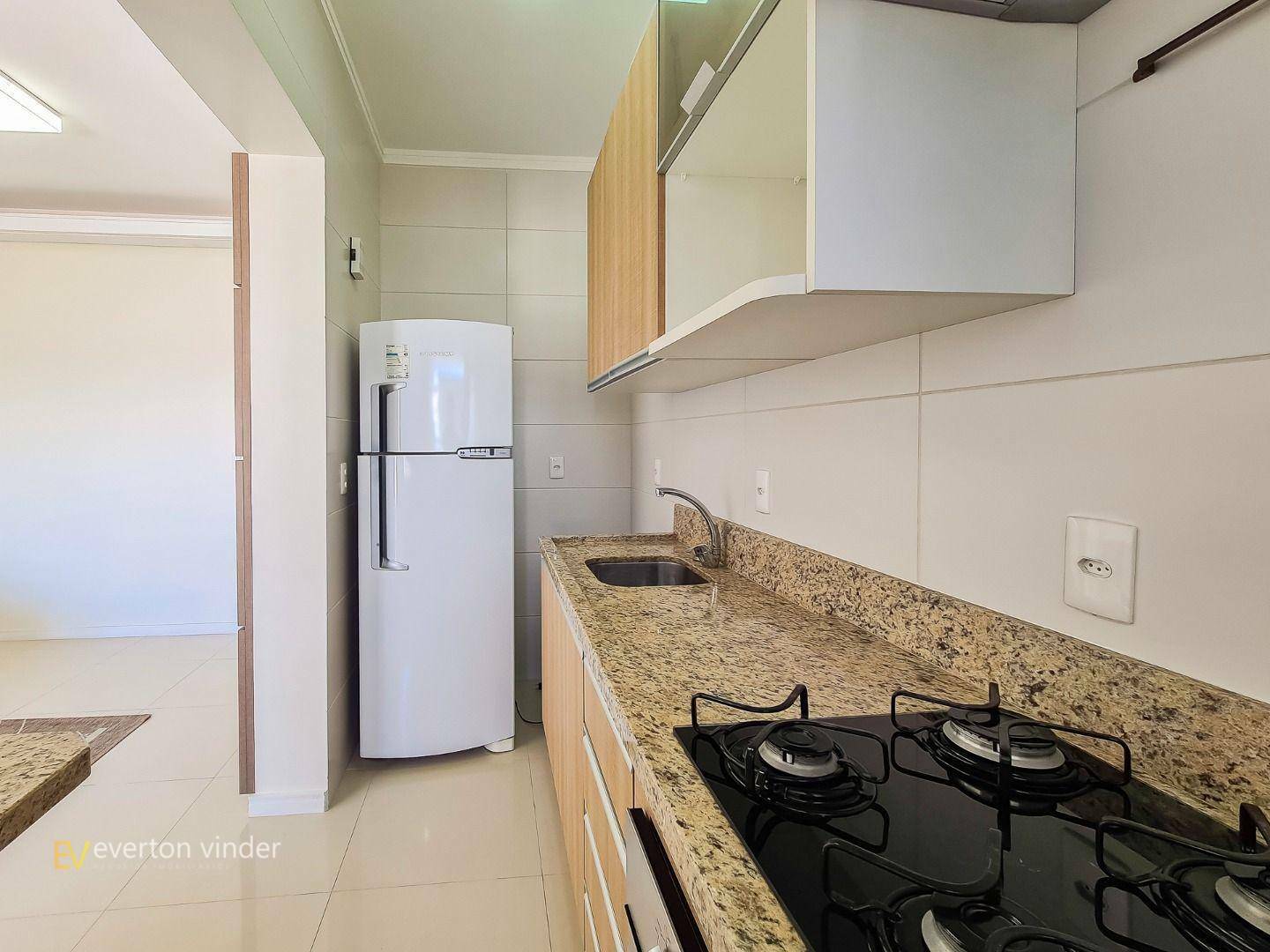 Apartamento à venda com 1 quarto, 67m² - Foto 5