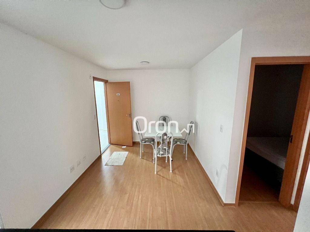 Apartamento à venda com 2 quartos, 40m² - Foto 4