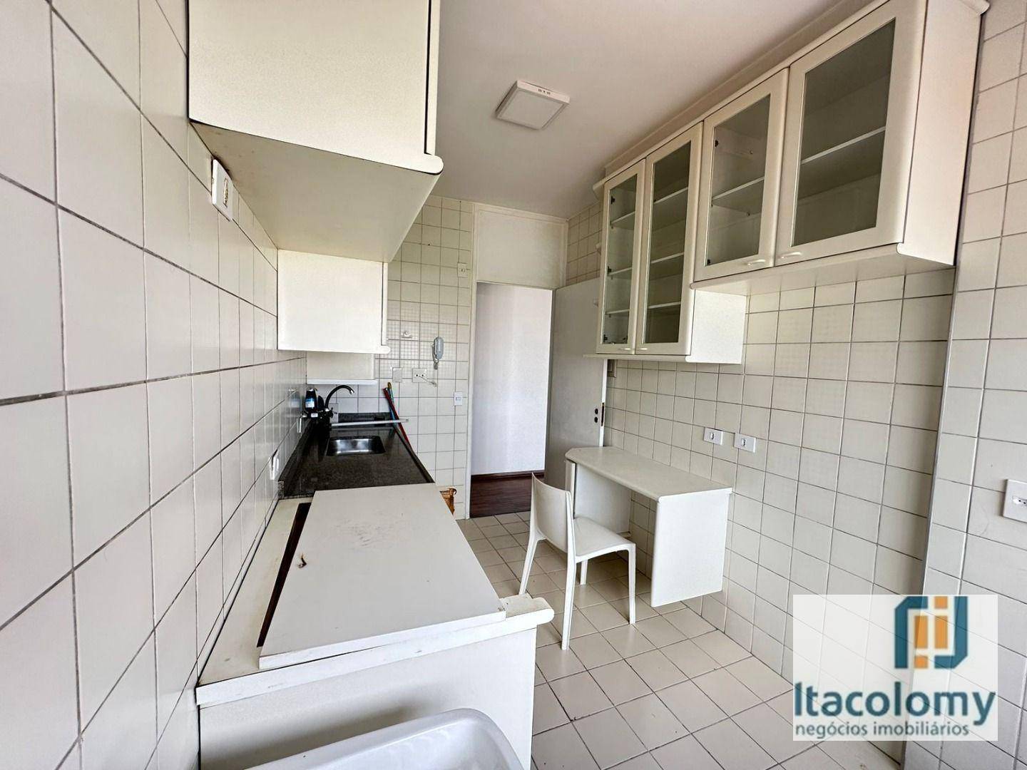 Apartamento à venda e aluguel com 2 quartos, 83m² - Foto 2