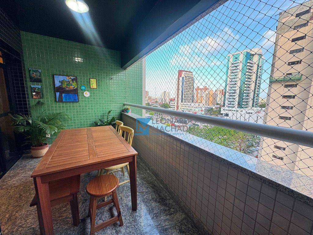 Apartamento à venda com 4 quartos, 161m² - Foto 1