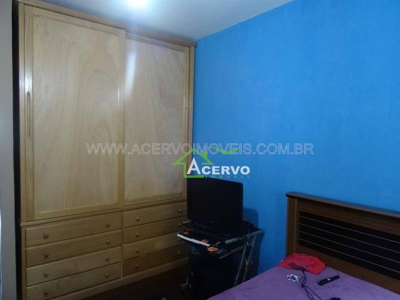 Casa à venda com 3 quartos, 108m² - Foto 20