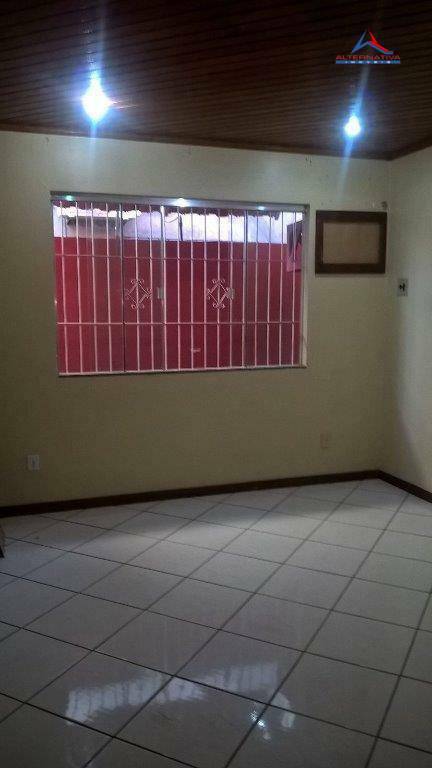 Casa à venda com 3 quartos, 250m² - Foto 10