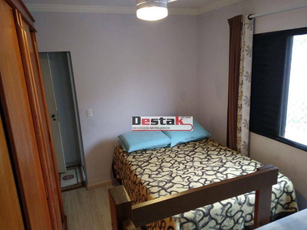 Apartamento à venda com 2 quartos, 70m² - Foto 9