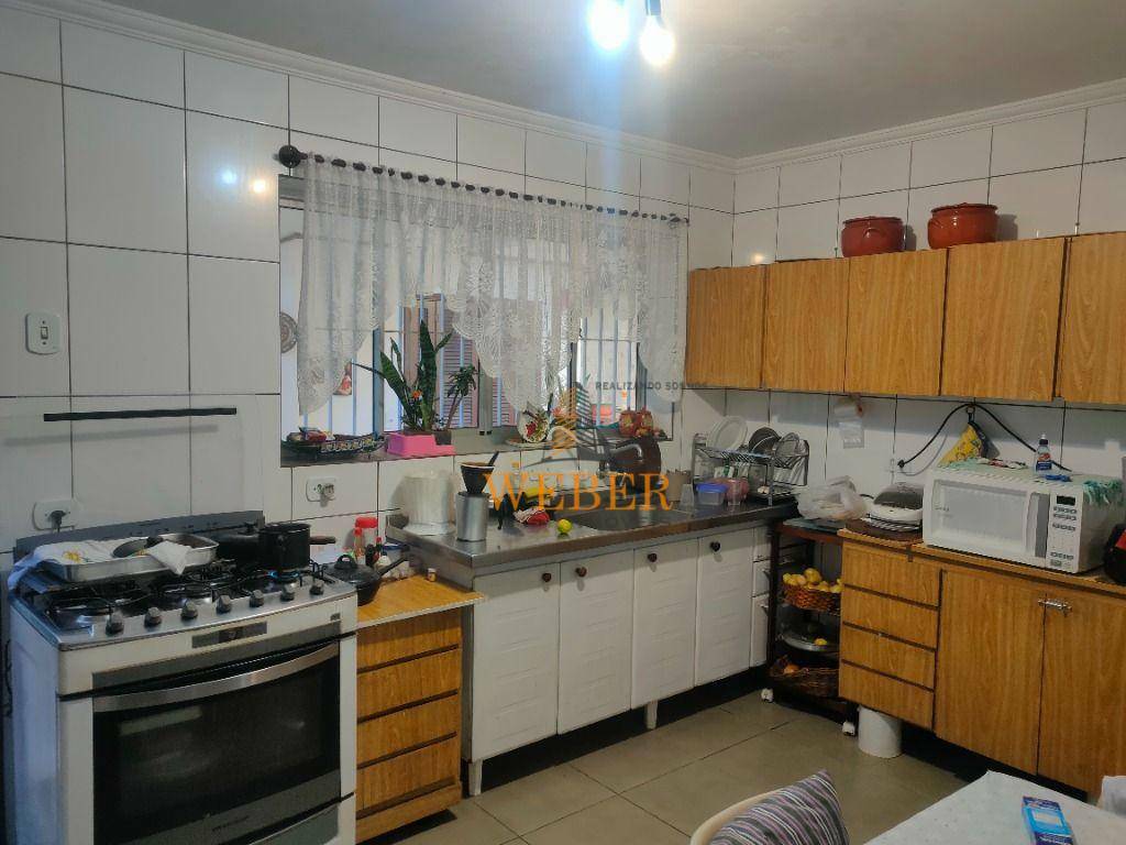 Sobrado à venda com 3 quartos, 215m² - Foto 13