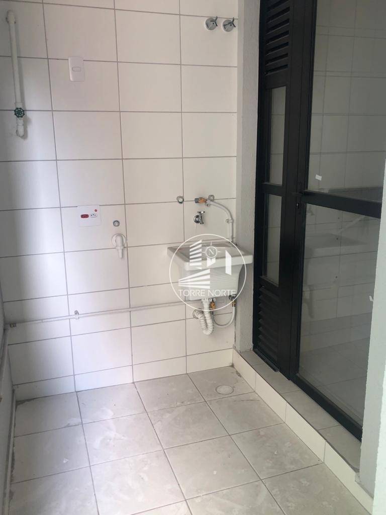 Apartamento à venda com 1 quarto, 32m² - Foto 16