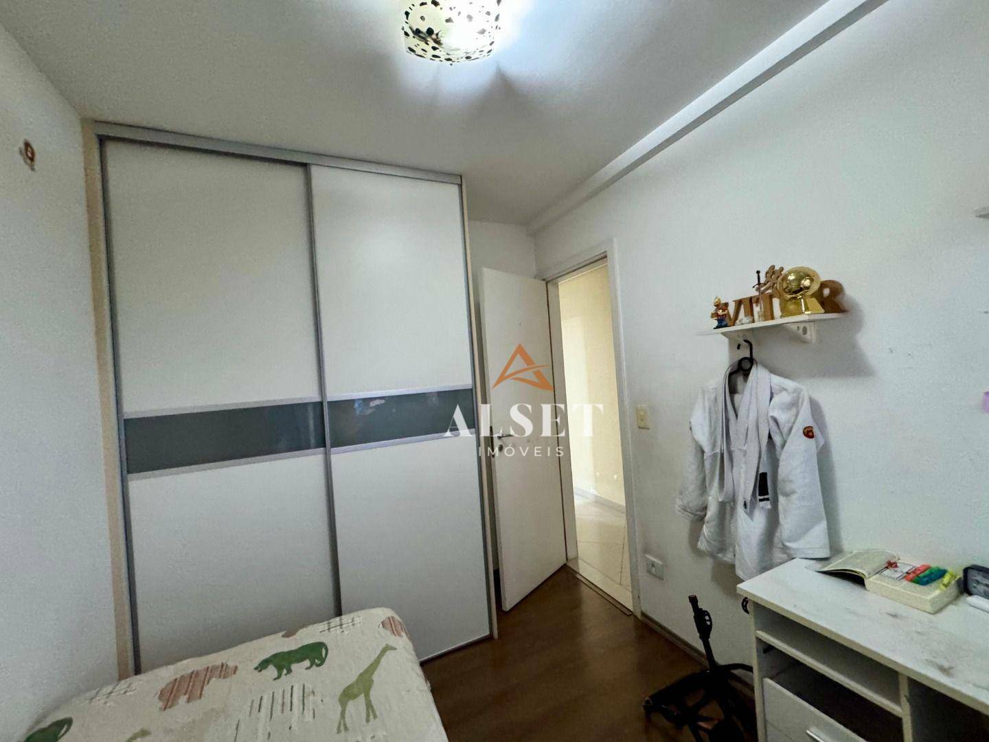 Apartamento à venda com 3 quartos, 78m² - Foto 11