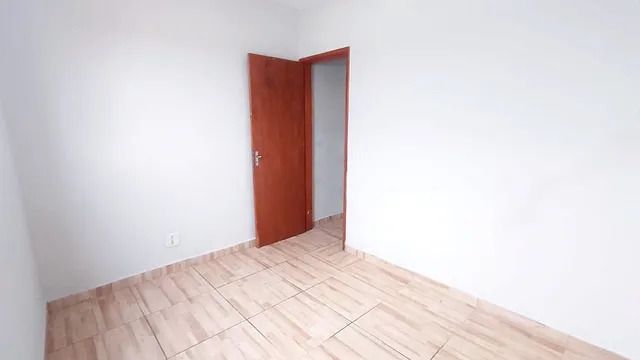 Sobrado à venda com 2 quartos, 49m² - Foto 2