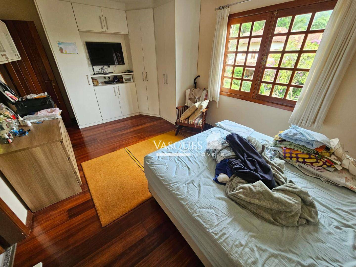 Casa de Condomínio à venda com 4 quartos, 156m² - Foto 15