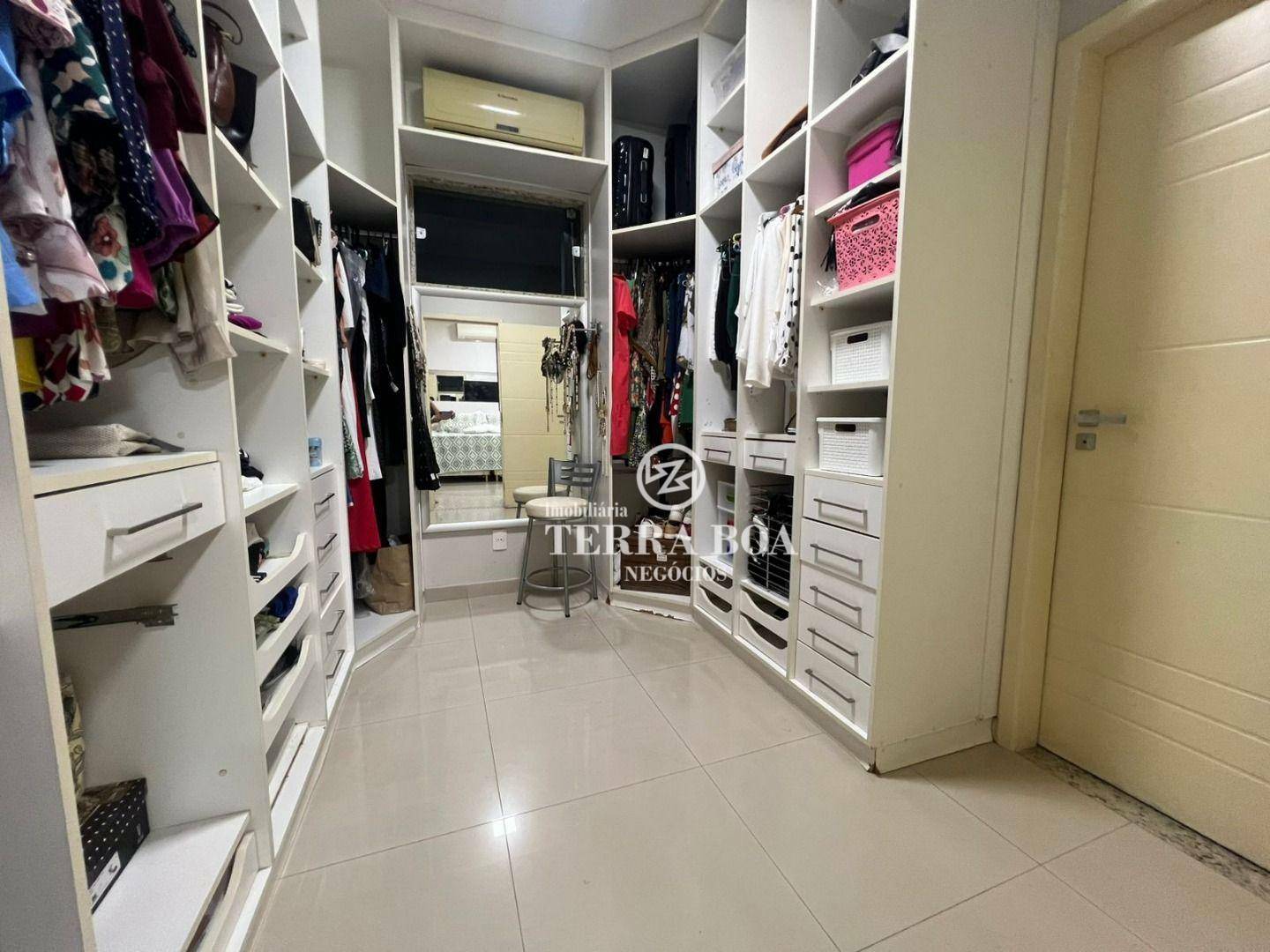 Sobrado à venda com 3 quartos, 180M2 - Foto 17