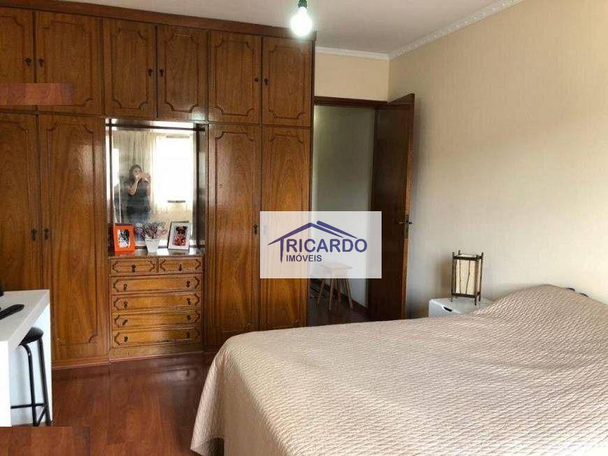 Sobrado à venda com 2 quartos, 200M2 - Foto 4