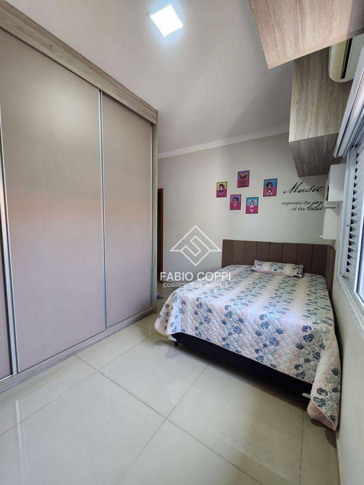 Casa de Condomínio à venda com 3 quartos, 202m² - Foto 13