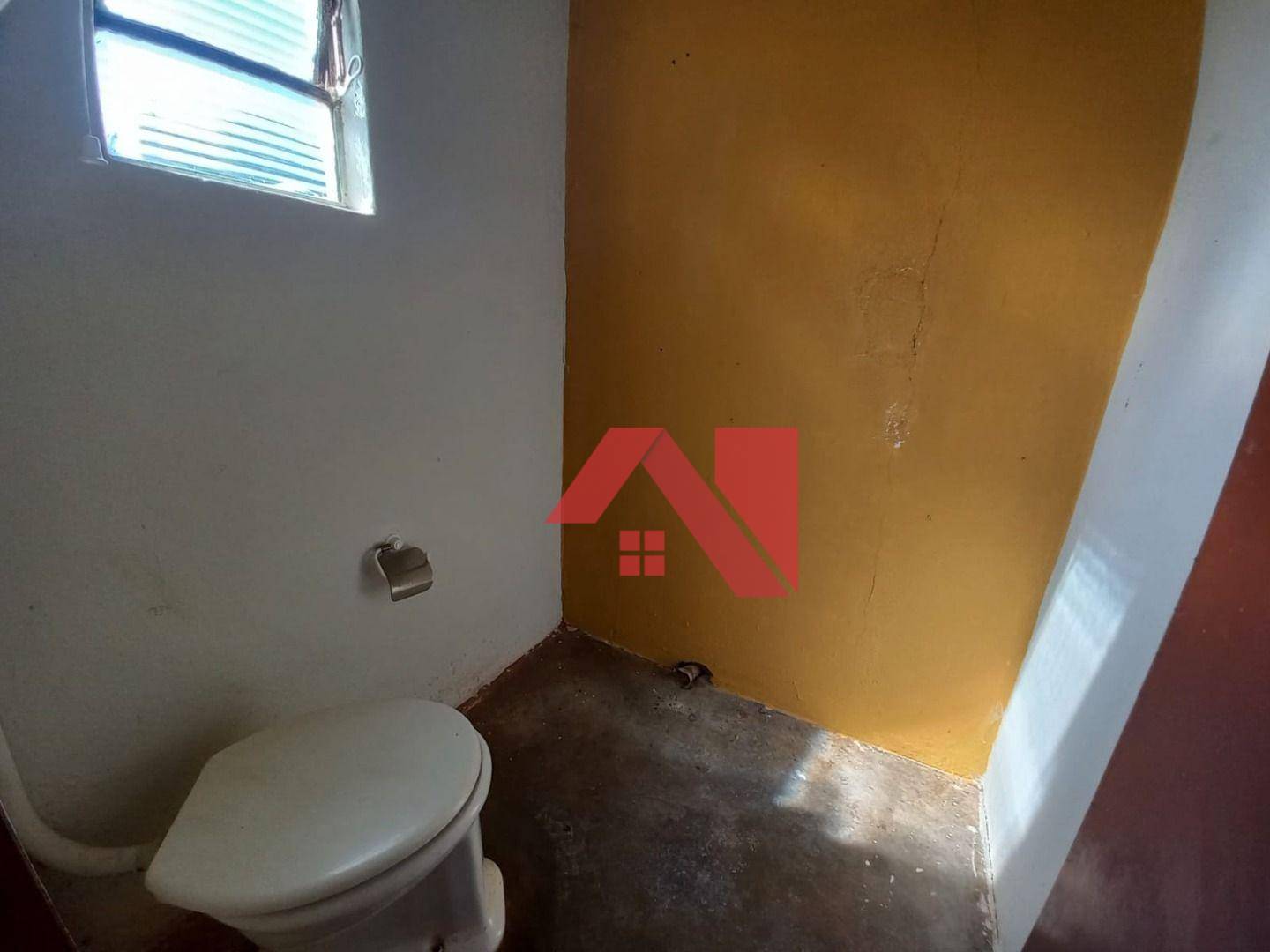 Casa à venda com 3 quartos, 300m² - Foto 5