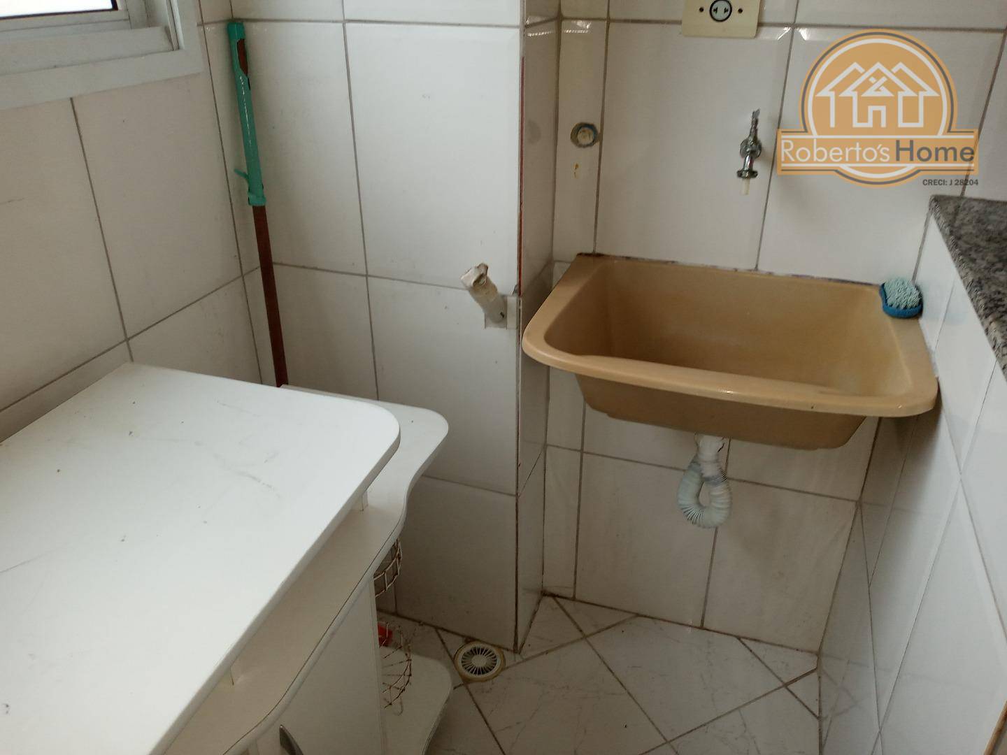 Apartamento à venda com 2 quartos, 64m² - Foto 15