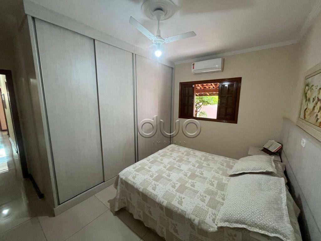 Casa à venda com 4 quartos, 199m² - Foto 39