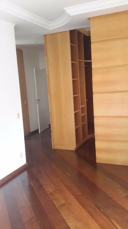 Apartamento à venda com 3 quartos, 300m² - Foto 11