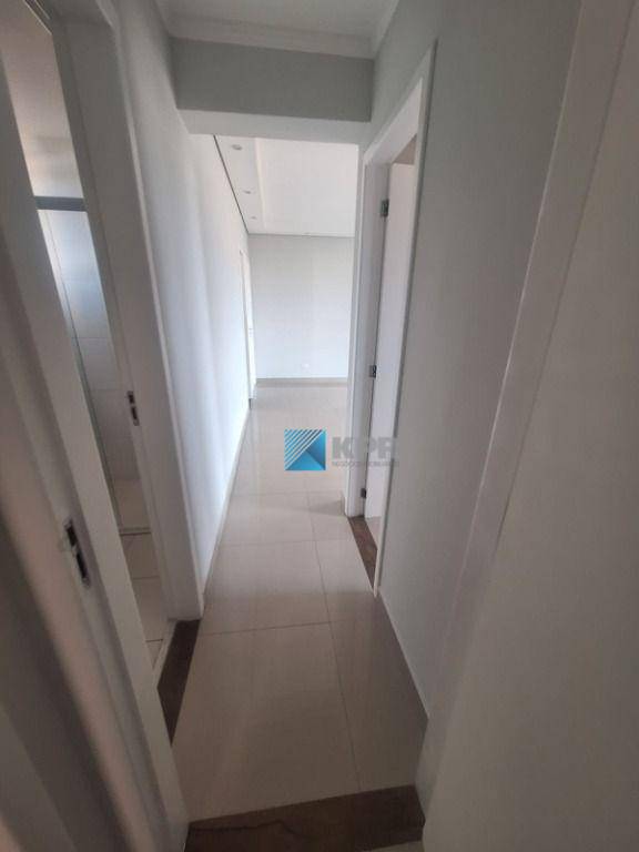 Apartamento para alugar com 2 quartos, 75m² - Foto 10