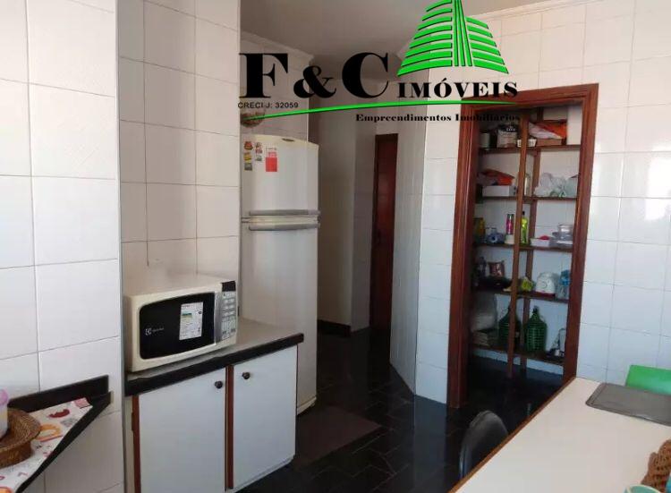 Apartamento à venda com 3 quartos - Foto 7