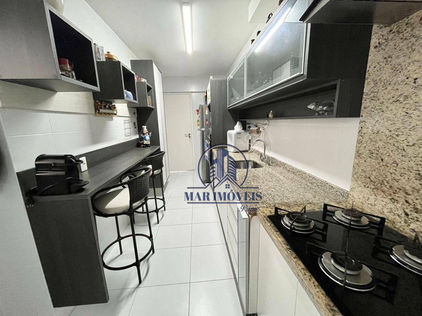 Apartamento à venda com 3 quartos, 140m² - Foto 14