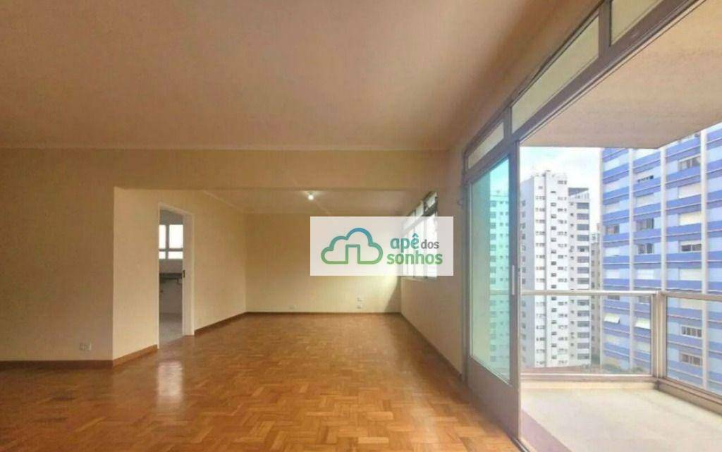 Apartamento para alugar com 3 quartos, 237m² - Foto 2