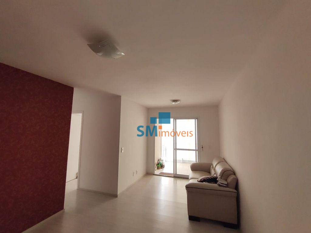 Apartamento à venda com 3 quartos, 70m² - Foto 2