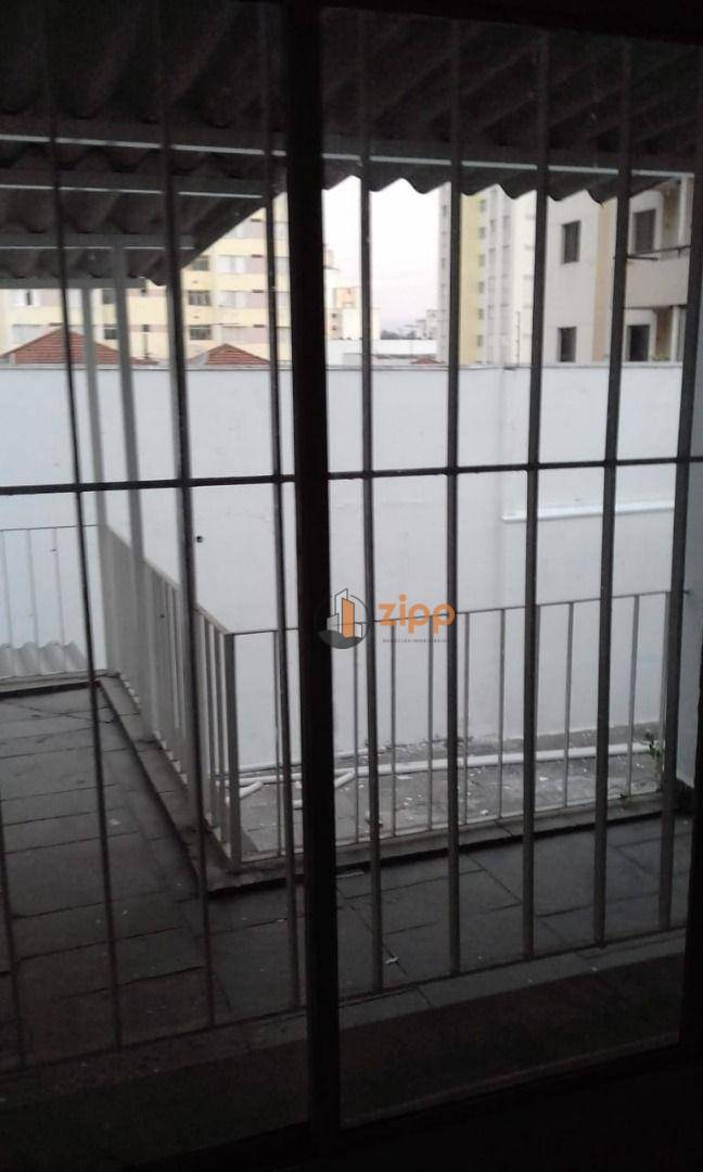 Sobrado à venda e aluguel com 3 quartos, 250m² - Foto 9