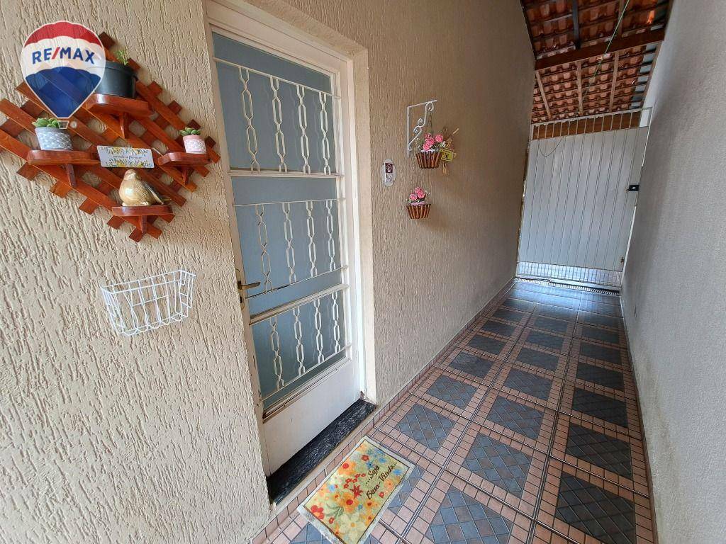 Casa à venda com 2 quartos, 67m² - Foto 17