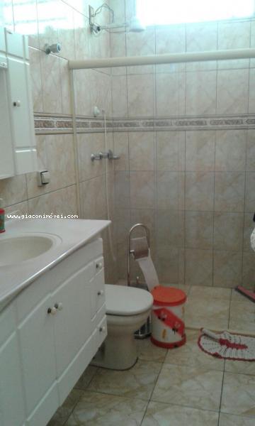 Casa à venda com 2 quartos, 110m² - Foto 12