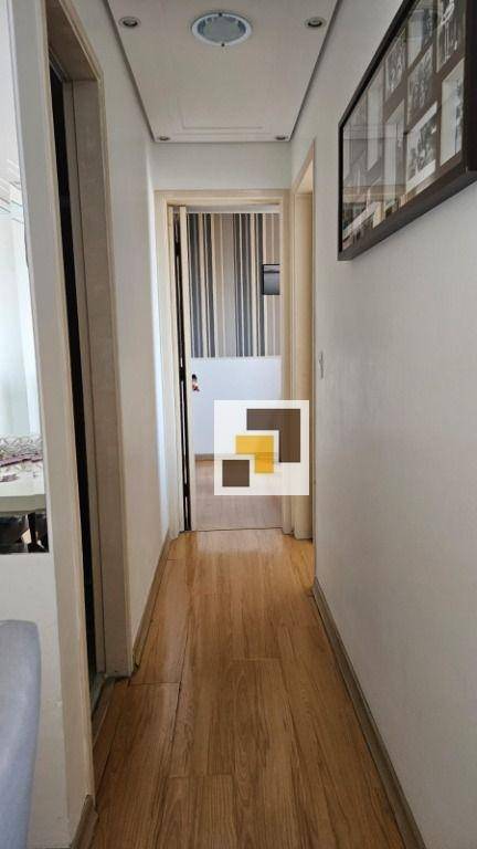 Apartamento à venda com 2 quartos, 48m² - Foto 21