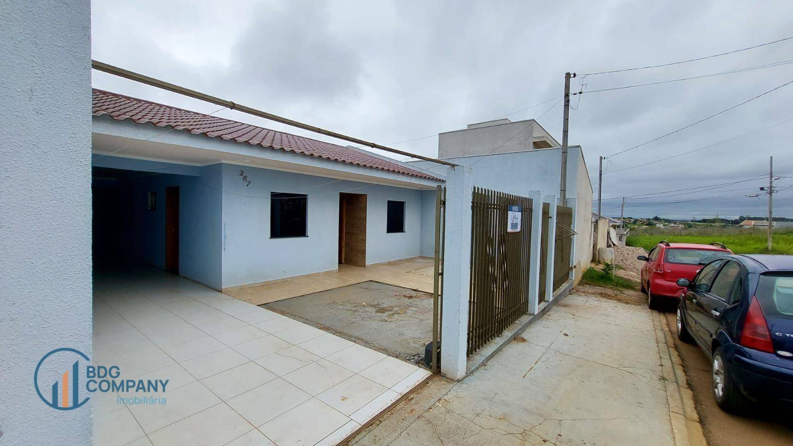 Casa à venda com 5 quartos, 130m² - Foto 2