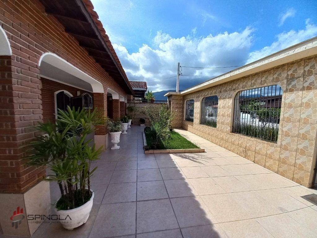 Casa à venda com 3 quartos, 208m² - Foto 8