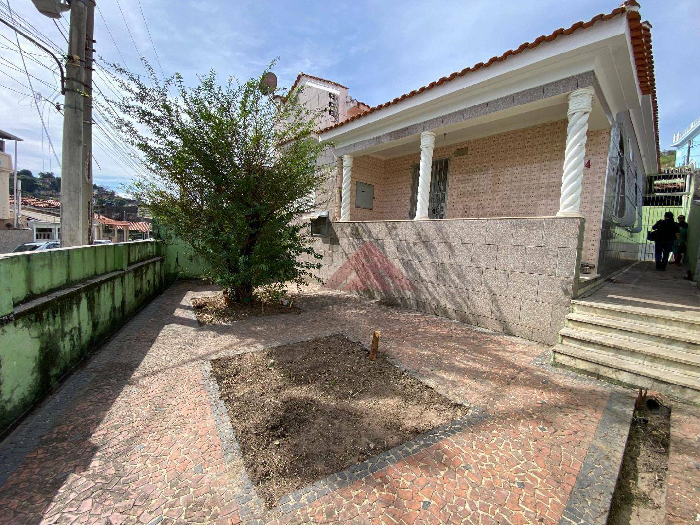 Casa à venda com 3 quartos, 130m² - Foto 3
