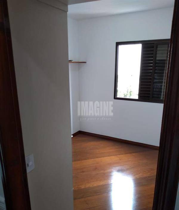 Apartamento à venda com 3 quartos, 85m² - Foto 12