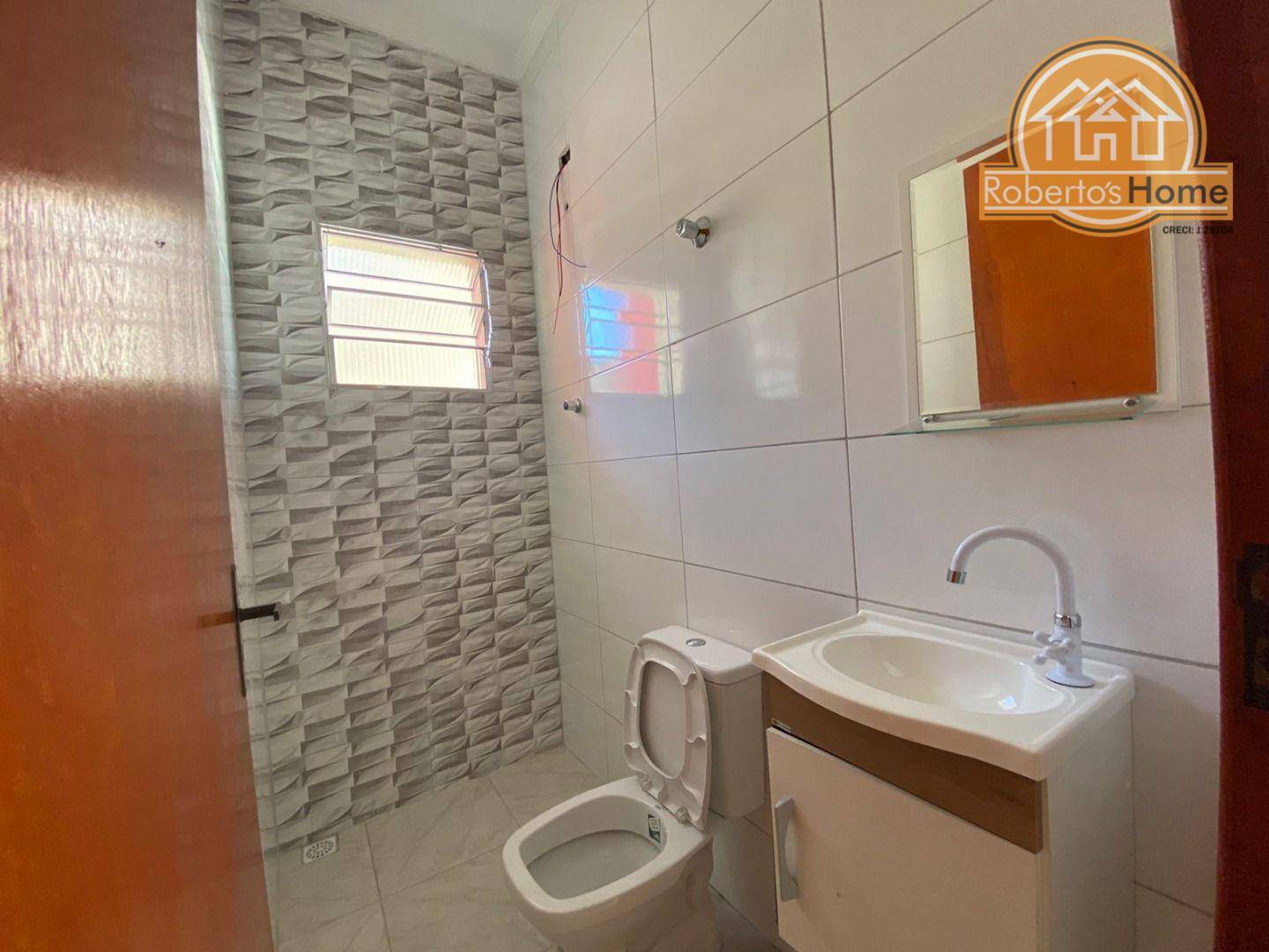 Casa à venda com 2 quartos, 70m² - Foto 11