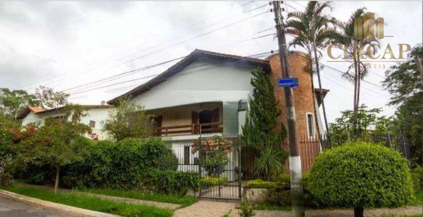 Sobrado à venda com 4 quartos, 341m² - Foto 1