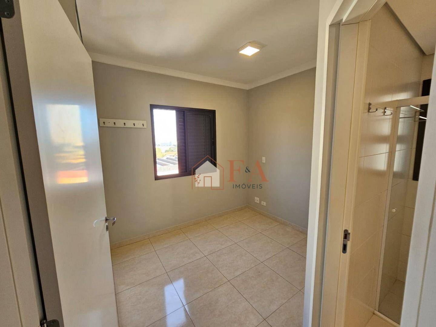 Apartamento à venda com 3 quartos, 74m² - Foto 18