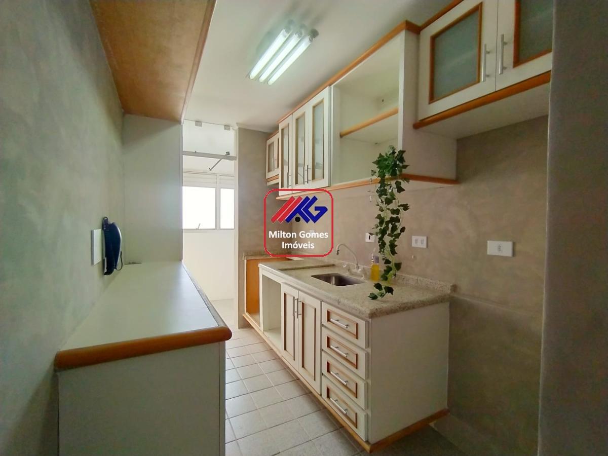 Apartamento à venda com 3 quartos, 70m² - Foto 16