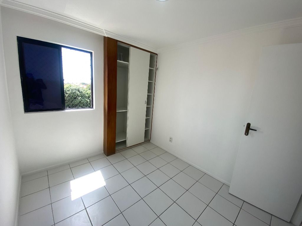 Apartamento à venda com 3 quartos, 60m² - Foto 13