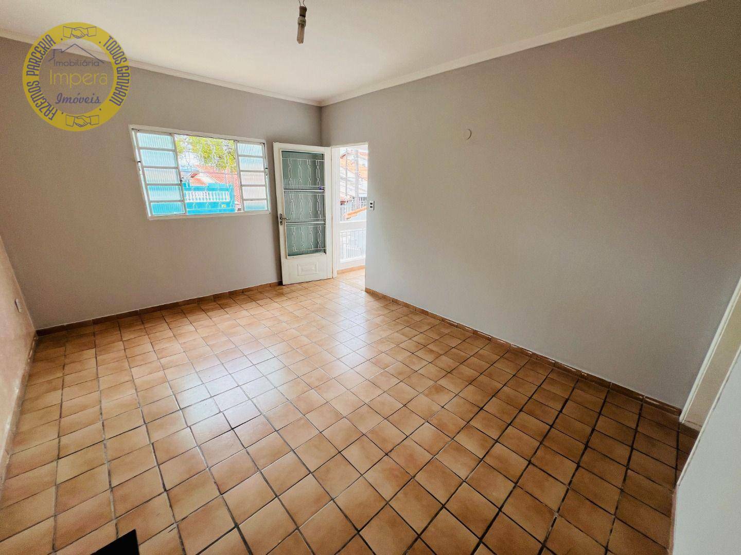 Casa à venda com 3 quartos, 118m² - Foto 14