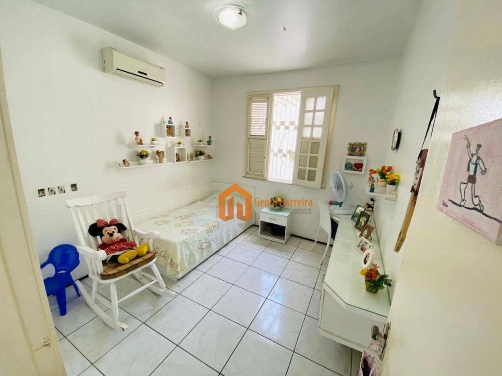 Casa à venda com 3 quartos, 134m² - Foto 13