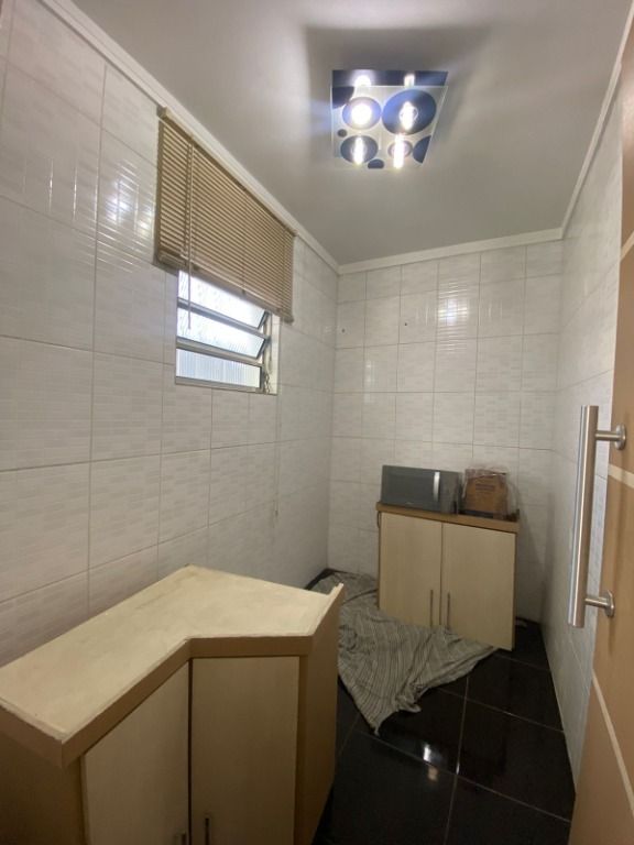 Sobrado à venda e aluguel com 3 quartos, 244m² - Foto 23