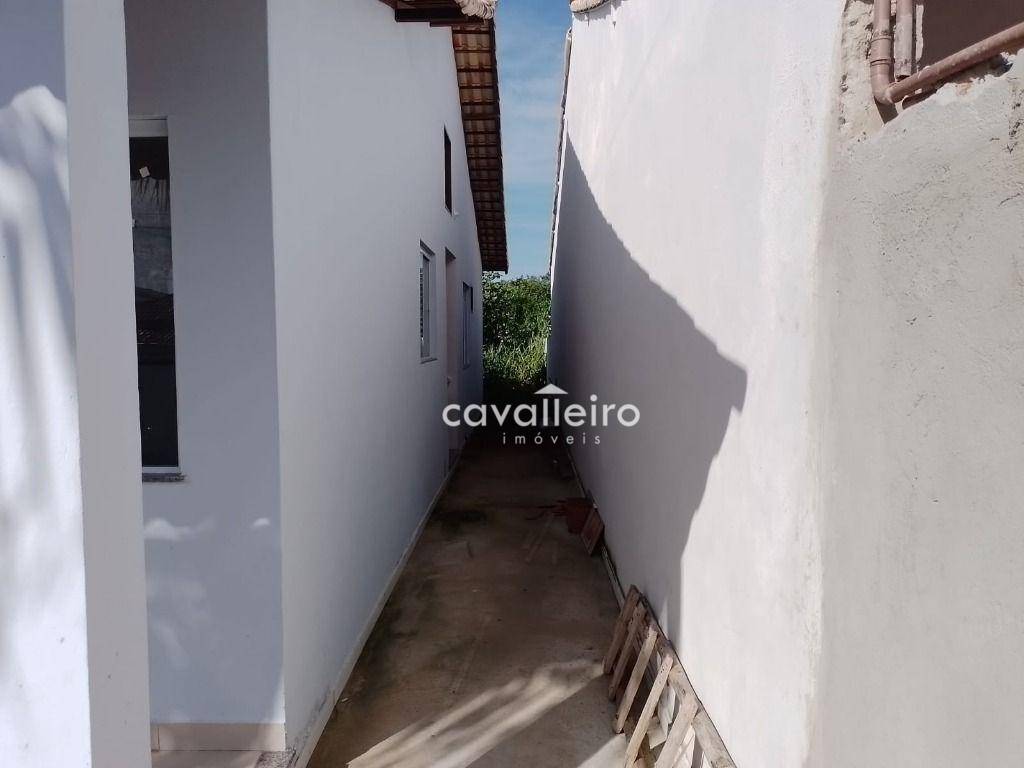 Casa à venda com 2 quartos, 67m² - Foto 12