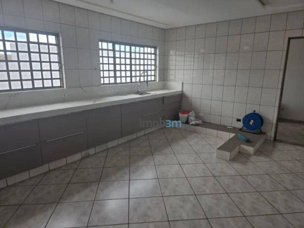 Sobrado, 5 quartos, 300 m² - Foto 5