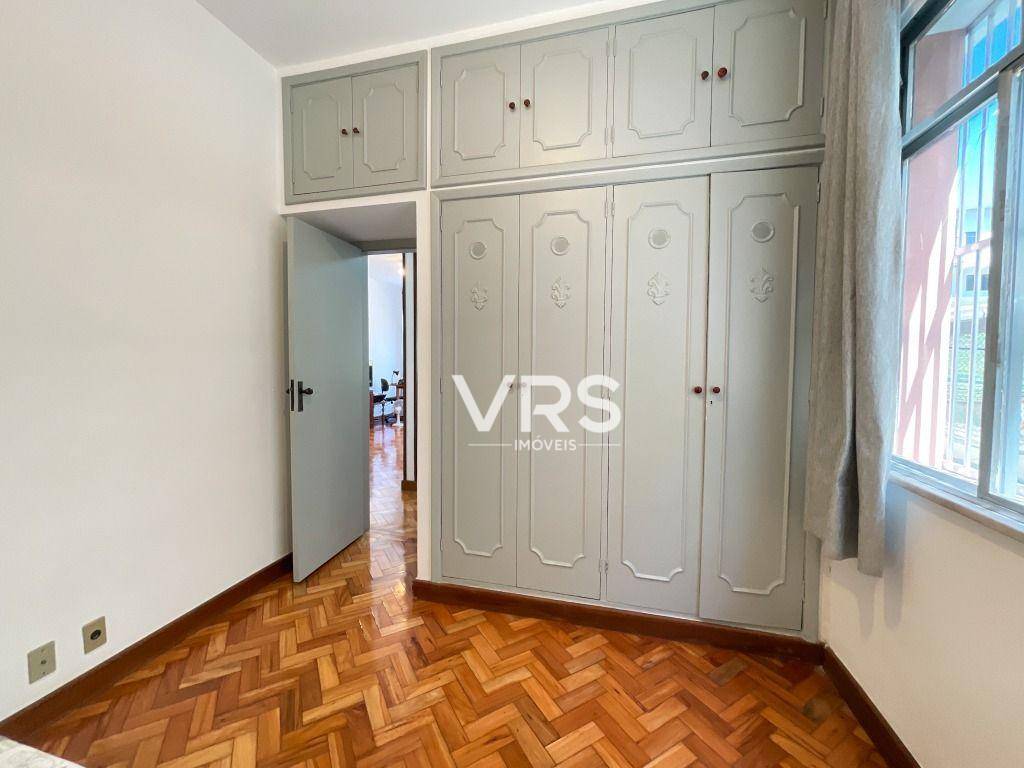 Apartamento à venda com 2 quartos, 58m² - Foto 11