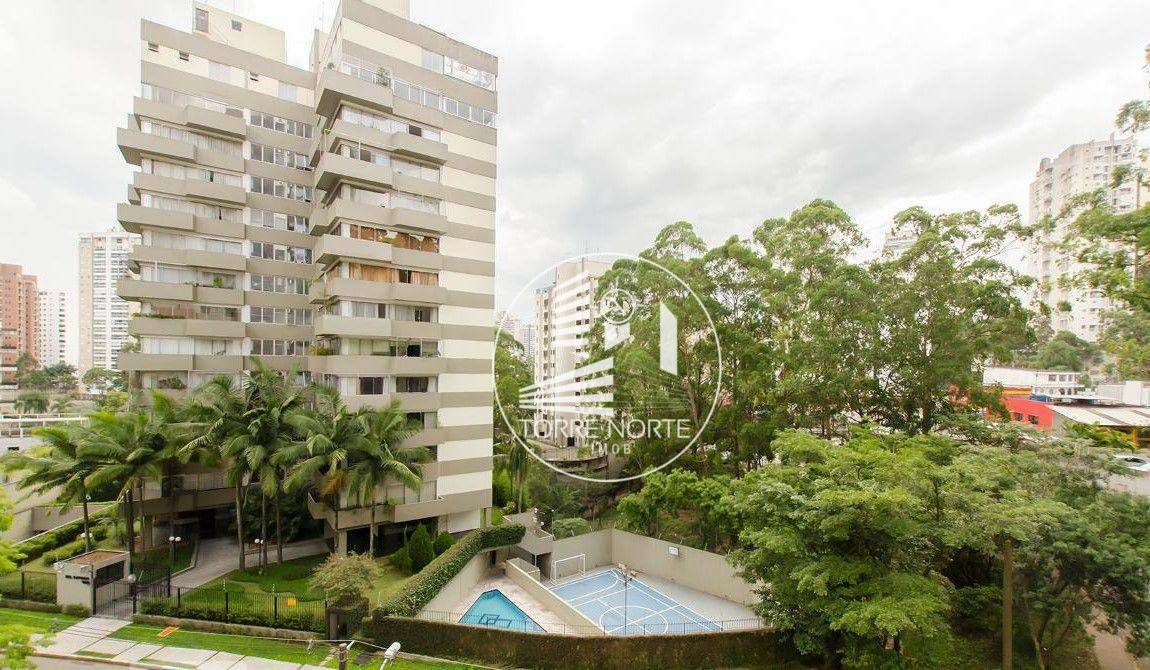 Apartamento à venda com 4 quartos, 140m² - Foto 14