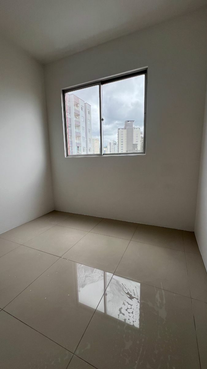 Apartamento à venda e aluguel com 3 quartos, 74m² - Foto 11