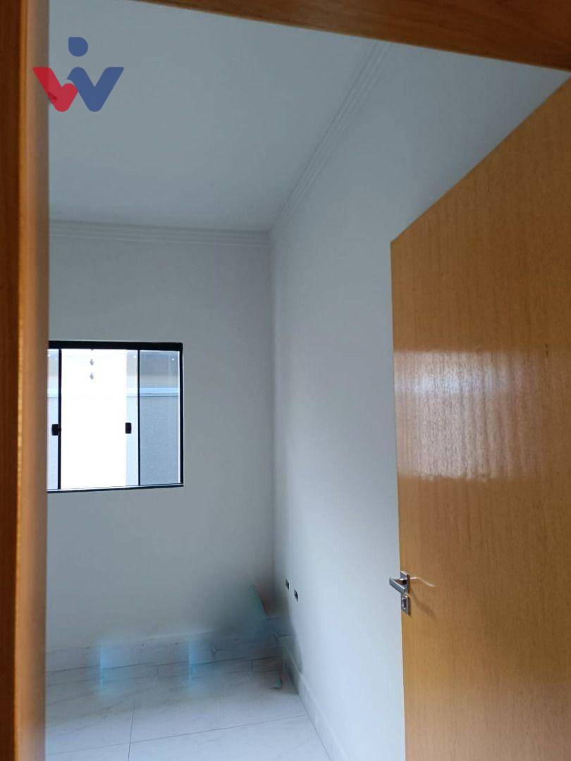 Casa à venda com 3 quartos, 90m² - Foto 11