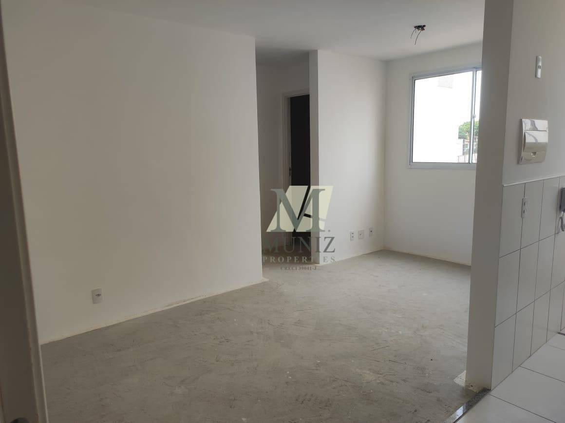 Apartamento à venda com 2 quartos, 45m² - Foto 3